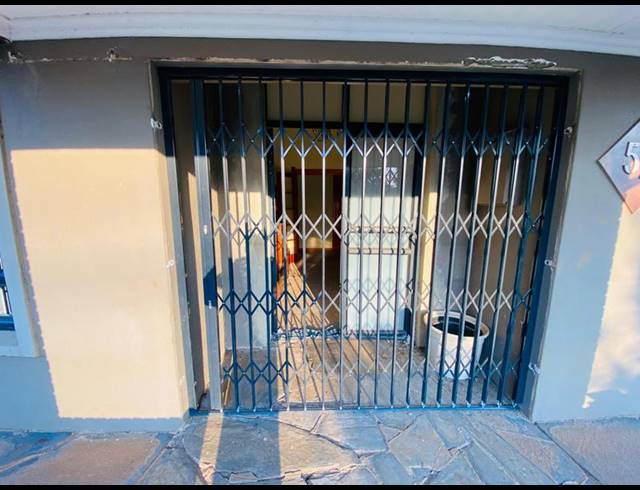 3 BEDROOM PROPERTY TO RENT IN PRIMROSE